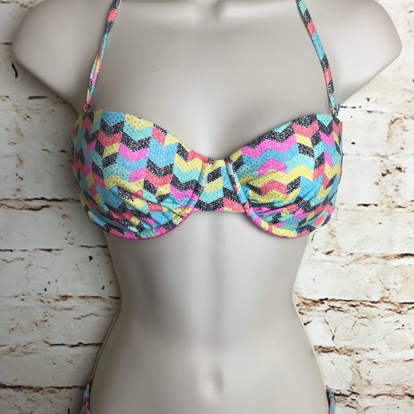 Xhilaration two Piece bikini pink multicolor - Picture 2 of 7